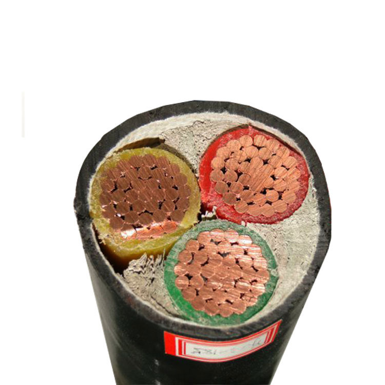 Chì ghjè un cable d'alimentazione di cobre cù 3 core?